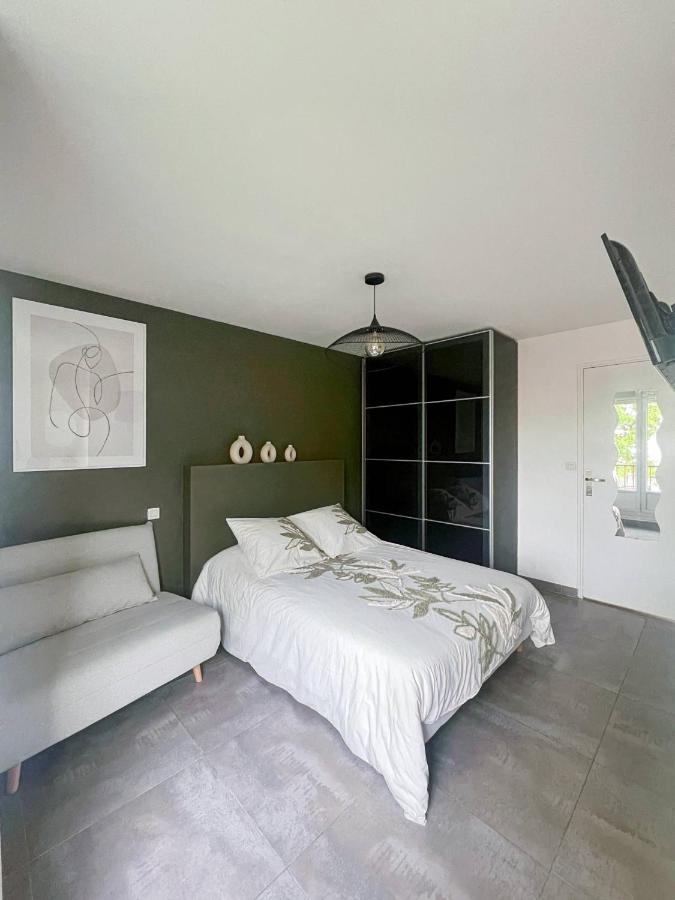 Auteuil • 4 Chambres • Wifi • Metro A 400M Рен Екстериор снимка