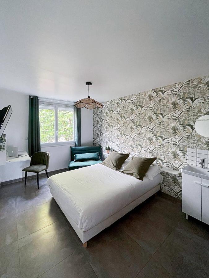 Auteuil • 4 Chambres • Wifi • Metro A 400M Рен Екстериор снимка